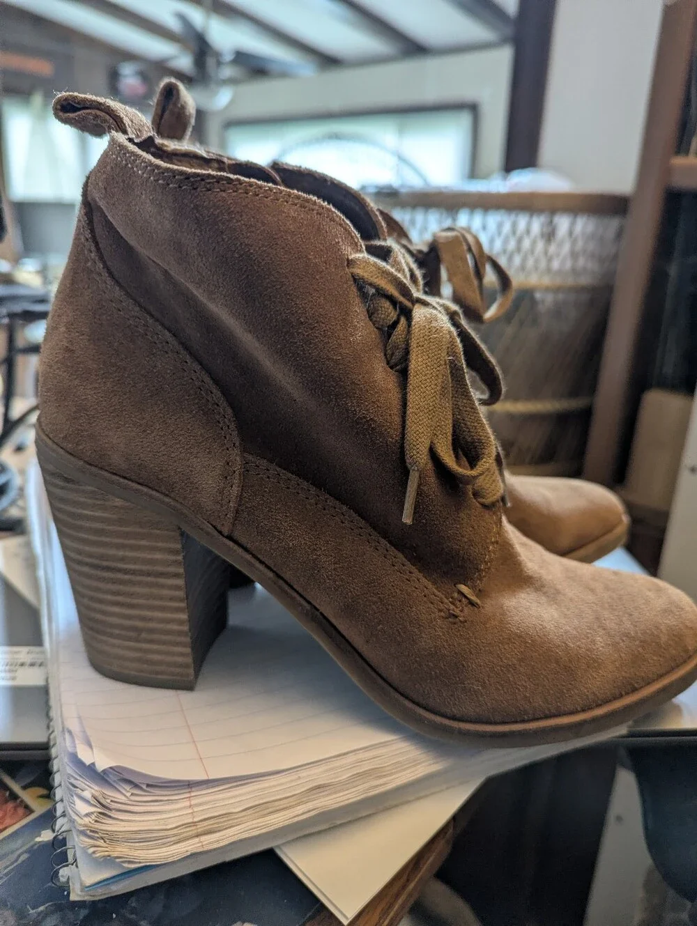 Exc Dolce Vita Brown Gen Suede Sidezip Heeled Booties Sz 8.5